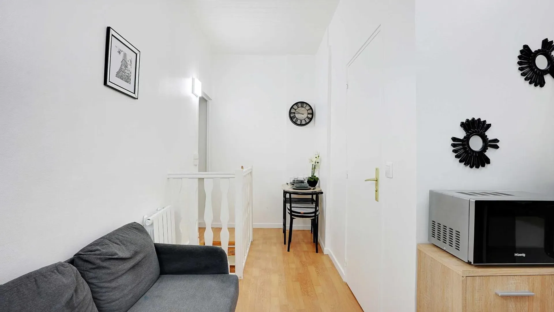 Souplex L 20 Minutes By Metro From Opera Garnier Apartment Paris